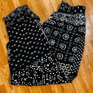 Haram Hippie Loose Black & White Print Pants